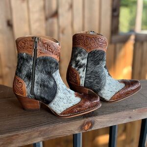 💯Hand Tooled Leather Genuine Cowhide Women Bootie Boot Boho Western Shoe sz 6